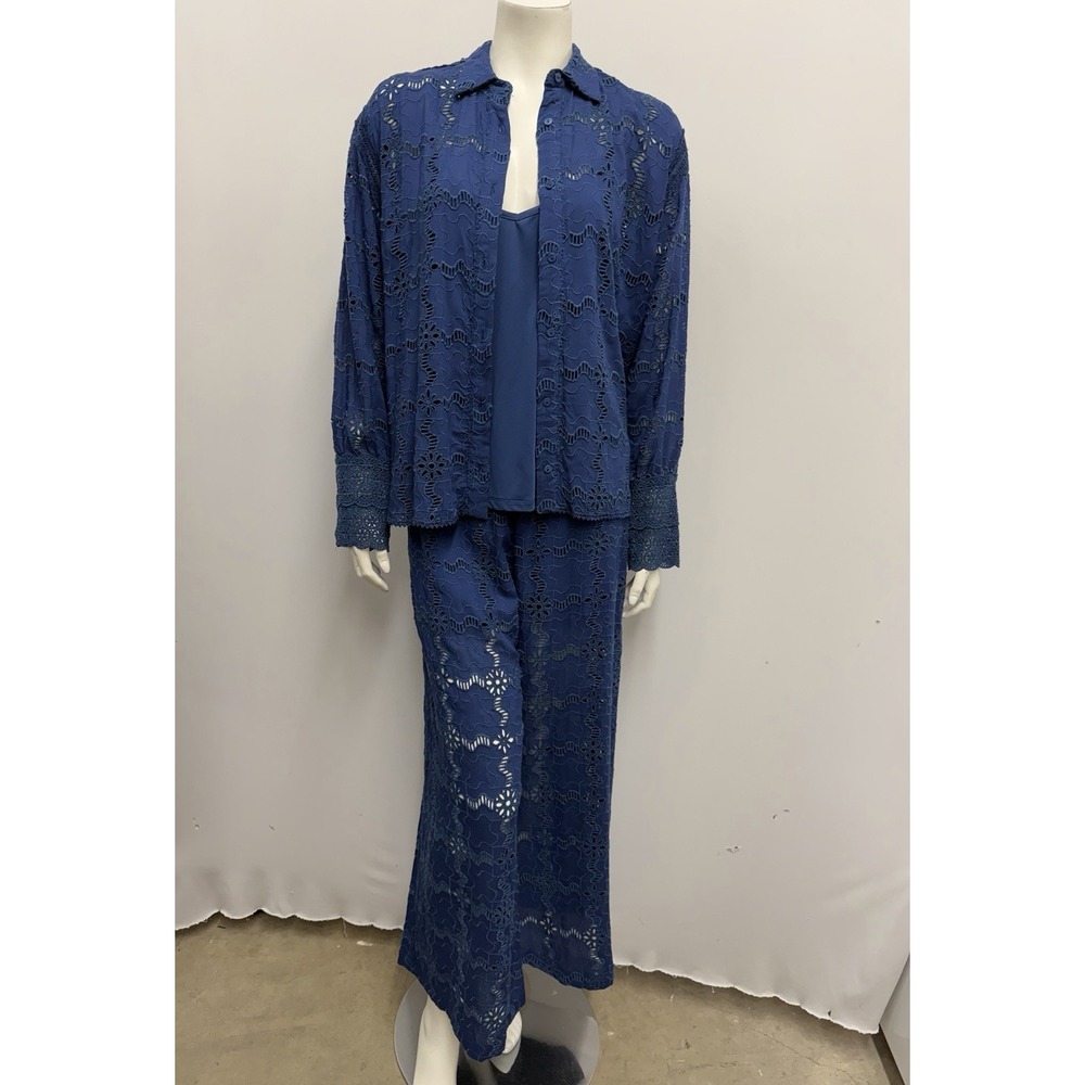 Jade Johnny Was Shirt Camisole and Pant Set Blue Eyelet 3 Piece Set Size L Large